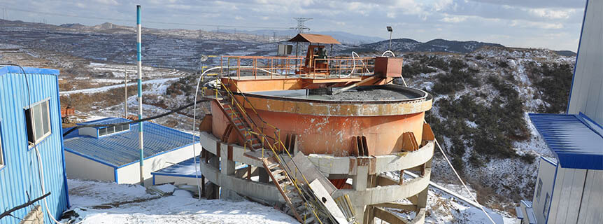 A thickener in the molybdenum mineral proccessing plant.jpg